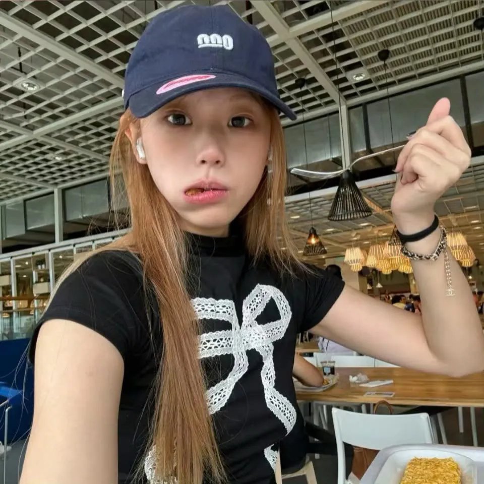 攻略女帝：县令也疯狂